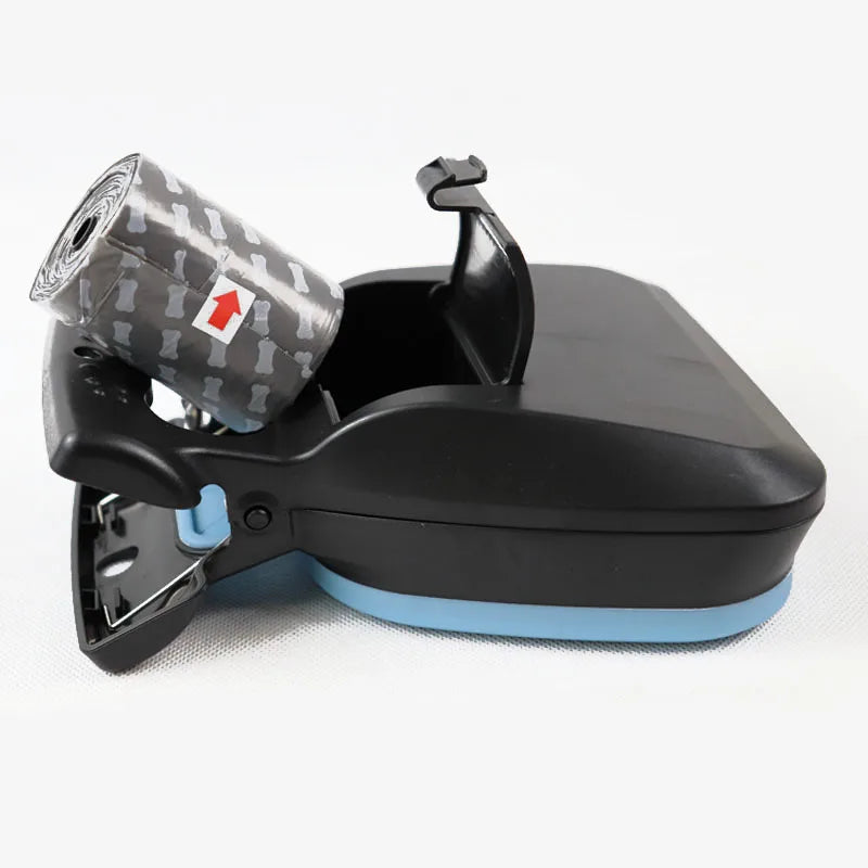 QuickScoop Pet Waste Cleaner: Foldable & Hands-Free Poop Pickup
