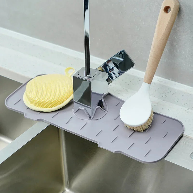 SplashGuard Mat - Absorbent Faucet Pad for Dry Countertops